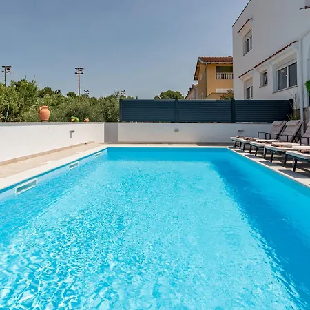 Lungomare With Private Pool Villa *