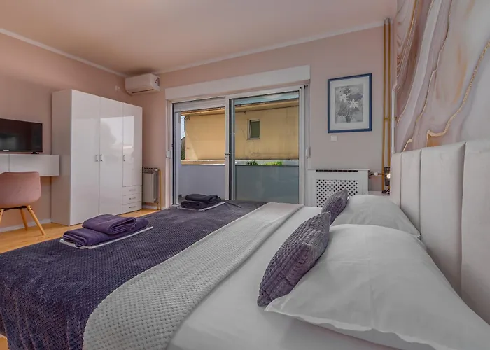 Lungomare With Private Pool فيلة