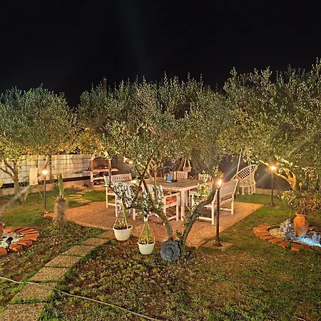 Villa Lungomare With Private Pool *
